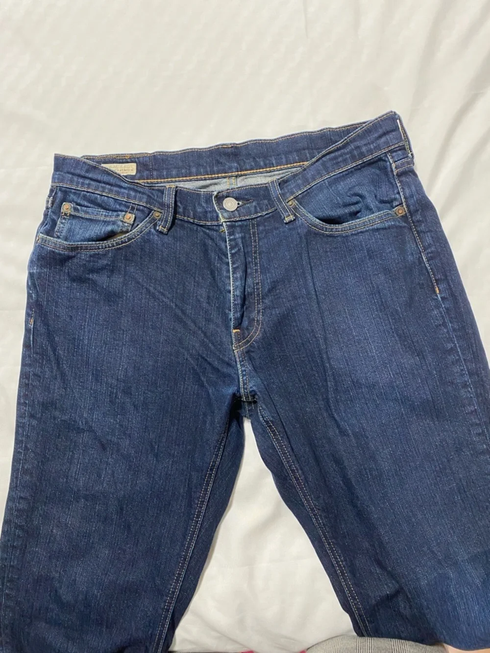 Levi's 541 Men's Slim Straight Jeans in Deep Indigo Blue size 31x32